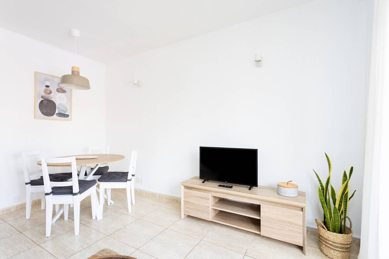 Foto 4 von 24: Ferienwohnung für 3 Personen mit Pool