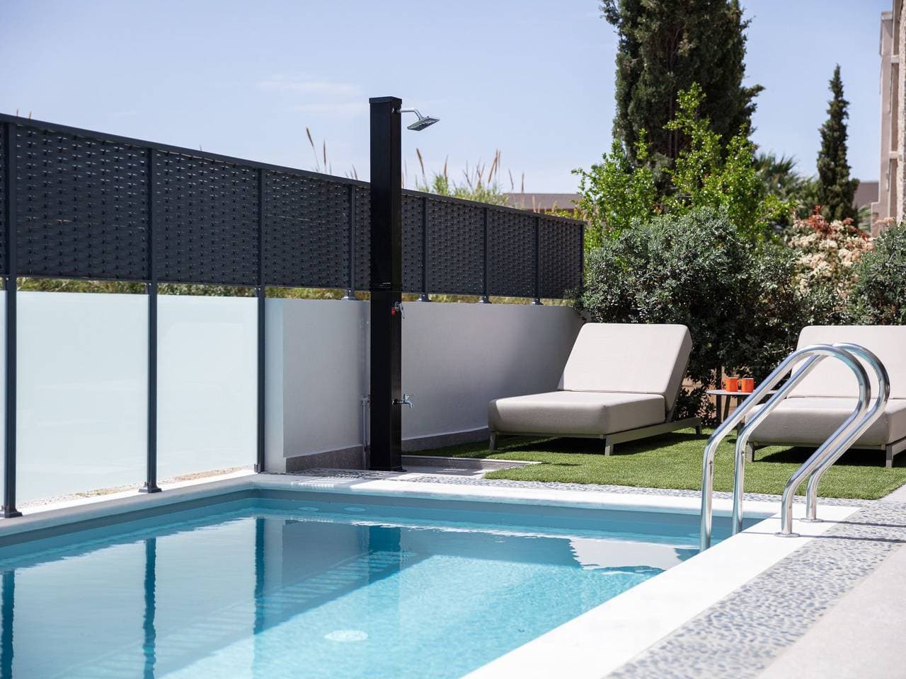 Foto 6 von 26: VillaSaints I - Pool und BBQ, Spaziergang zum Strand
