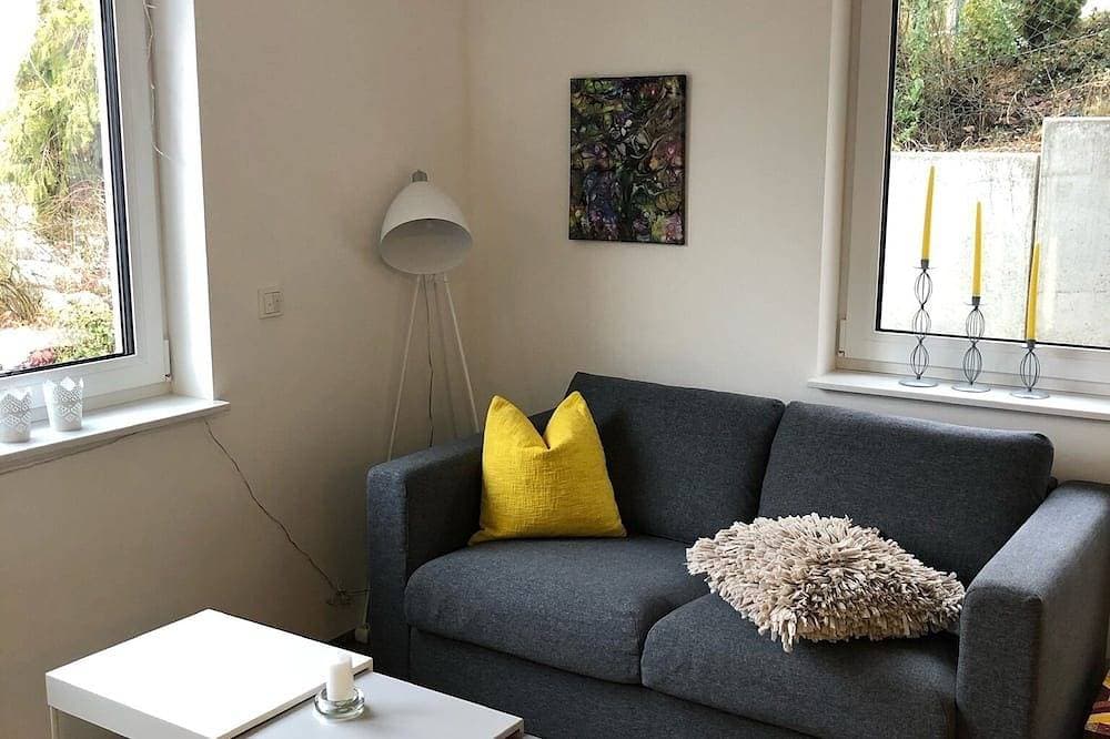 Foto 10 von 30: Ferienwohnung mit Fernblick und Sonnenuntergang von der eigenen Terrasse.