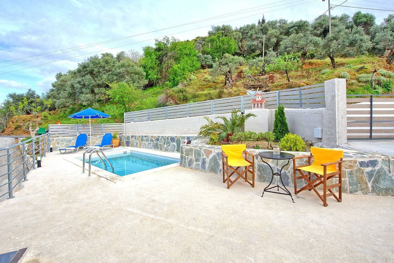 Foto 11 von 35: Villa für 3 Personen mit Pool