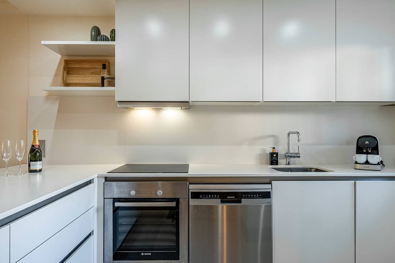Foto 7 von 34: Ferienwohnung für 4 Personen mit Pool