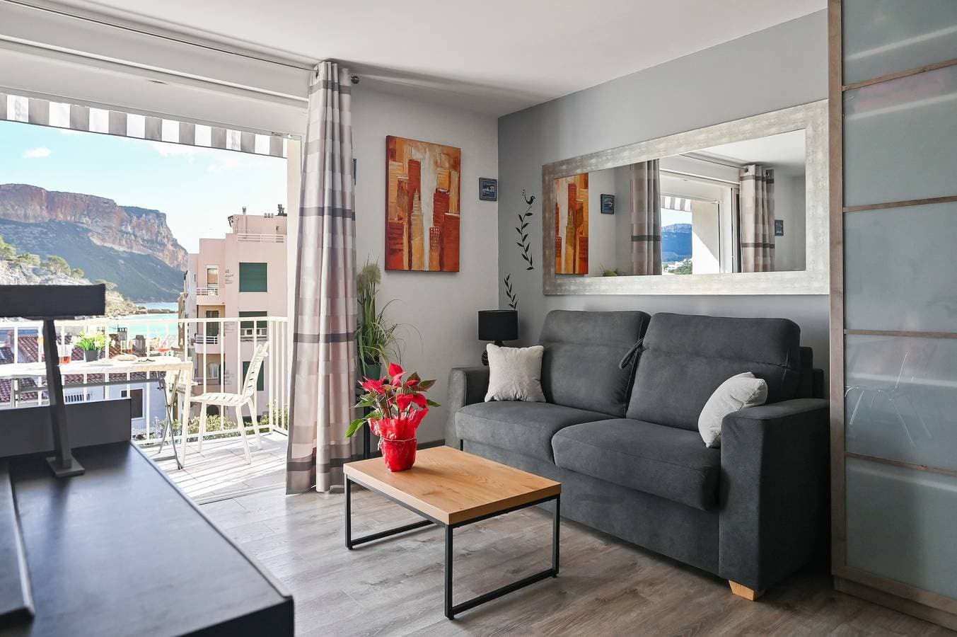 Foto 5 von 22: Appartement „Le Panorama“ mit Meerblick, Balkon, WLAN und Parkplatz
