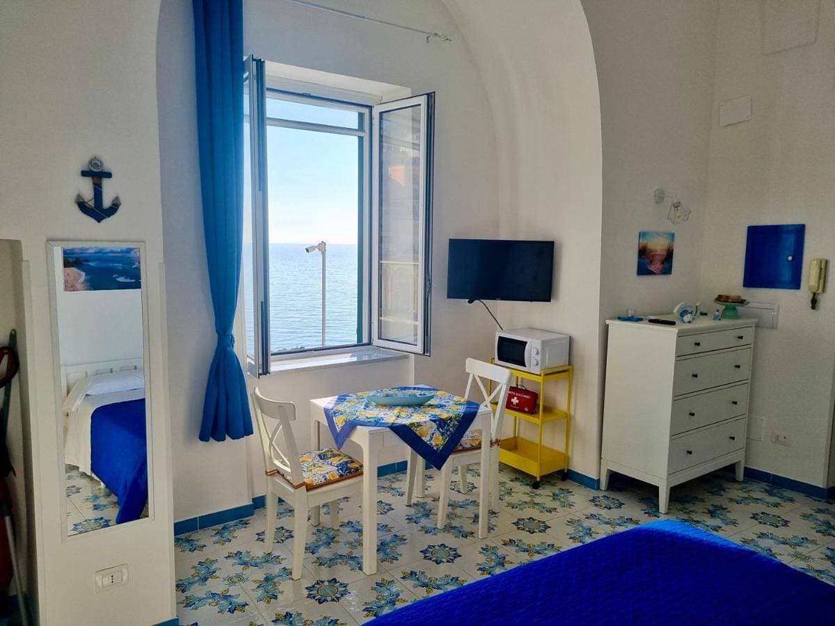 Atrani Mare Fuori appartamento sul mare 1