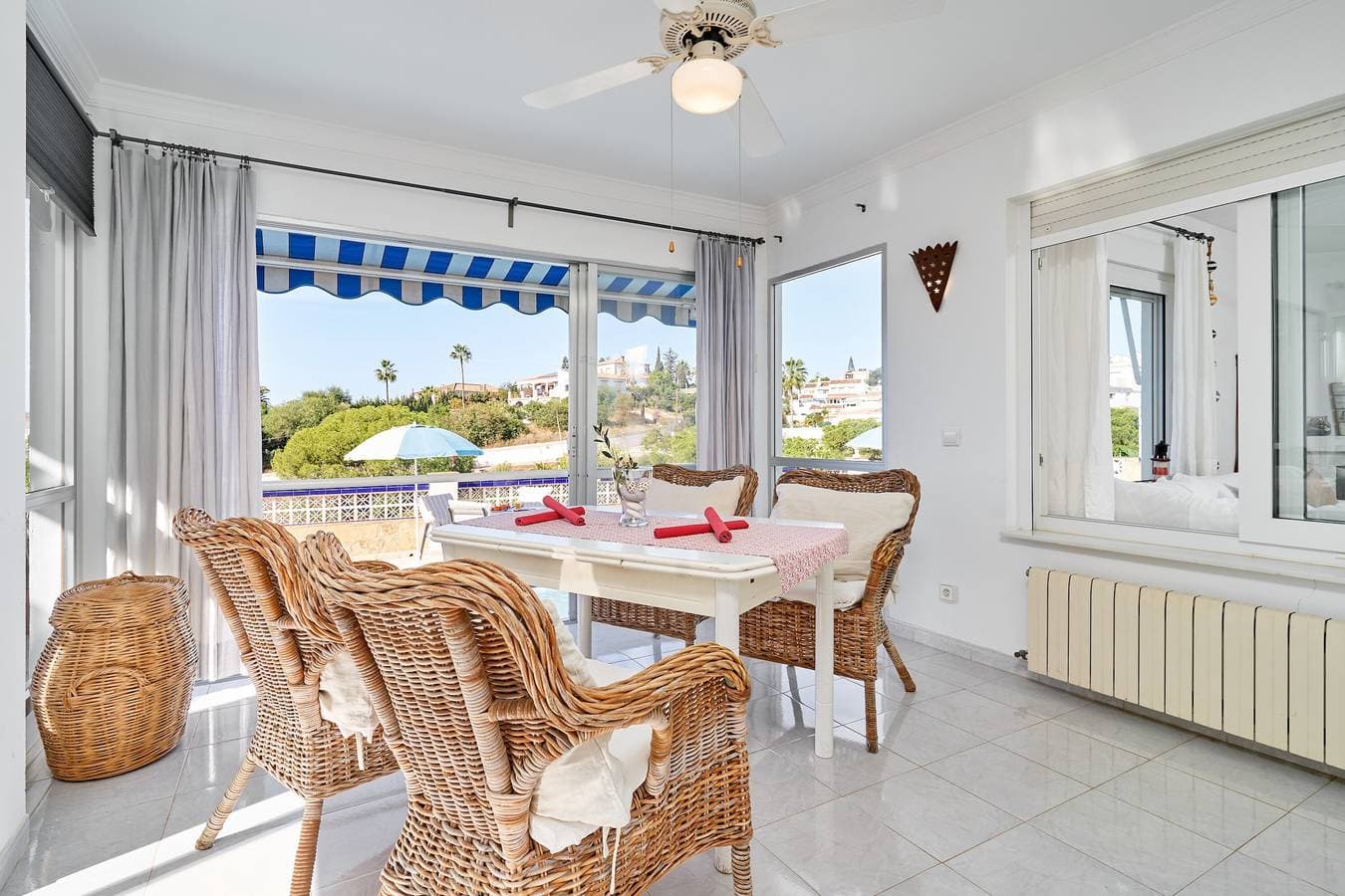 Foto 4 von 32: La Gaviota in Caleta de Vélez – Ferienhaus mit Meerblick und privatem Pool