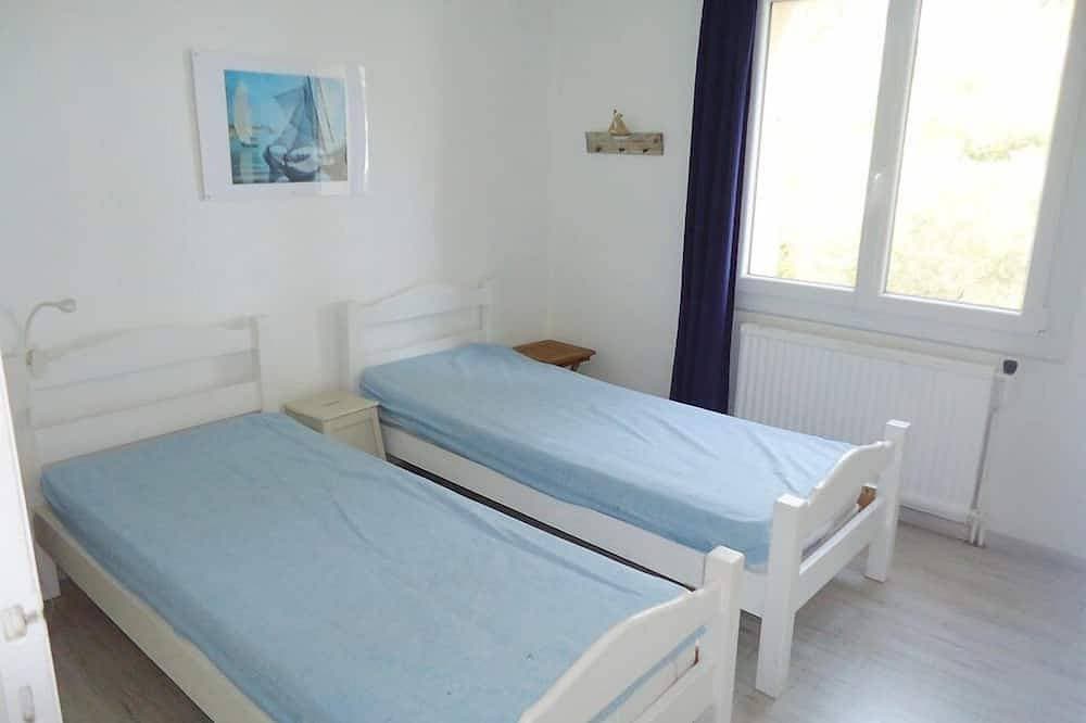 Foto 2 von 16: Beautiful apartment for 6 pers in front of the sea and the Gigaro beach