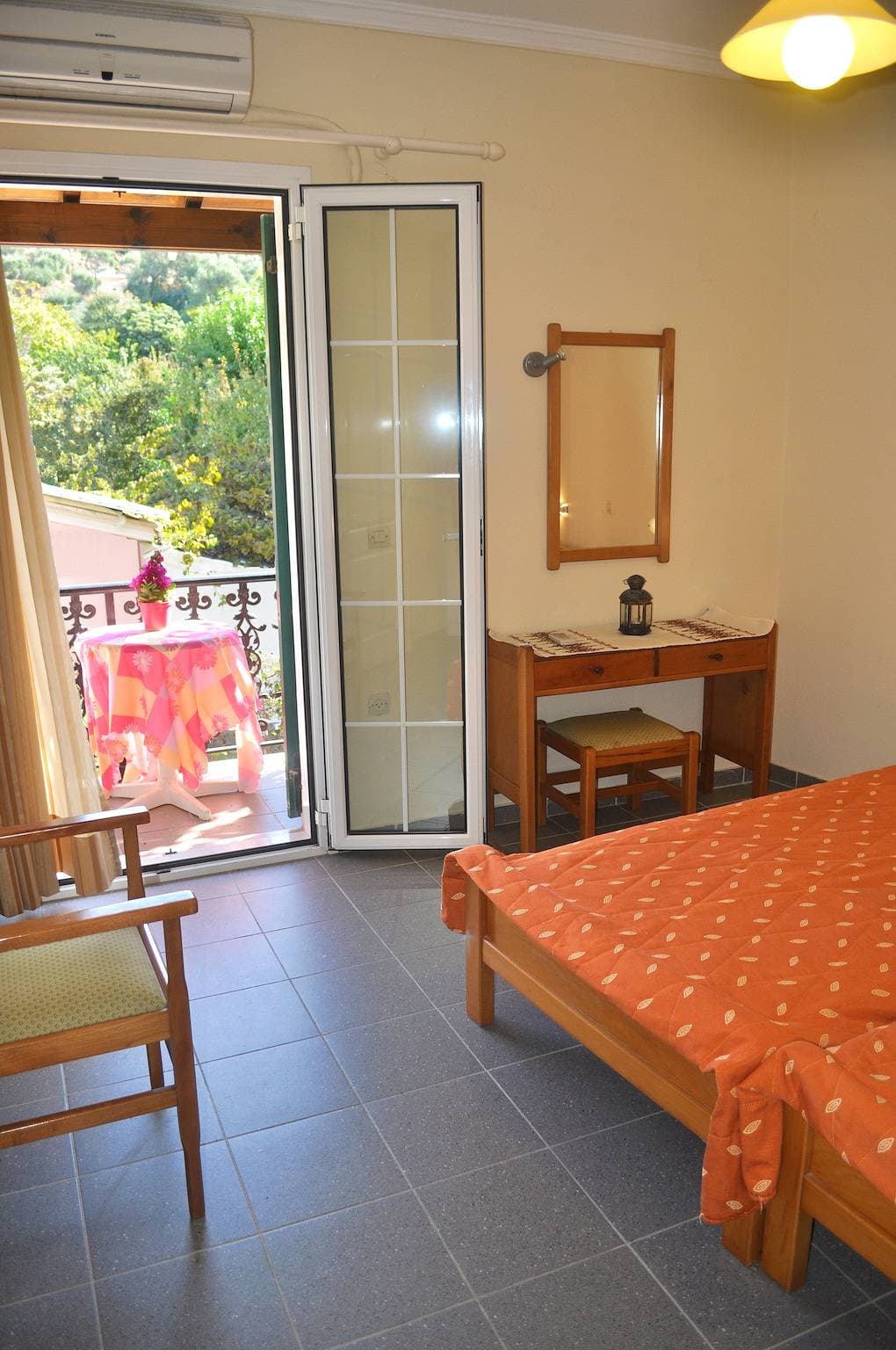Foto 6 von 18: Studio Appartements “yannis” am Strand von Agios Gordios auf Korfu