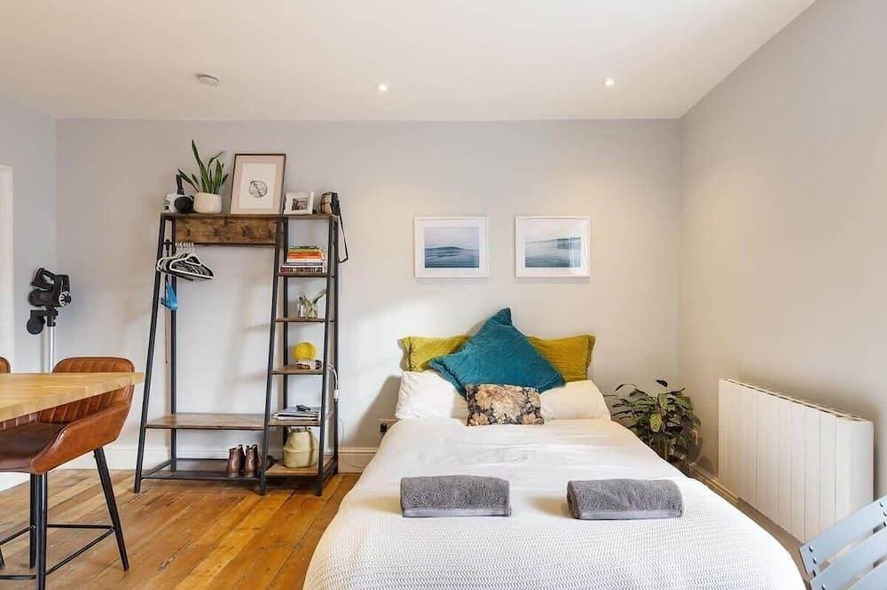 Foto 4 von 16: Stylish Flat on Beautiful Clifton Street, Parking