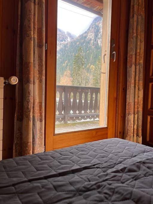Foto 12 von 45: Three-Bedroom Apartment with Mountain View