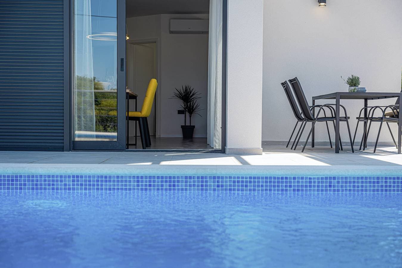 Foto 4 von 32: Villa Ambri in Trget  - Haus für 4-5 Personen