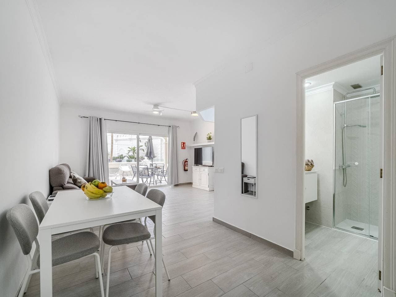 Foto 12 von 20: Ferienwohnung für 3 Personen mit Kinderpool
