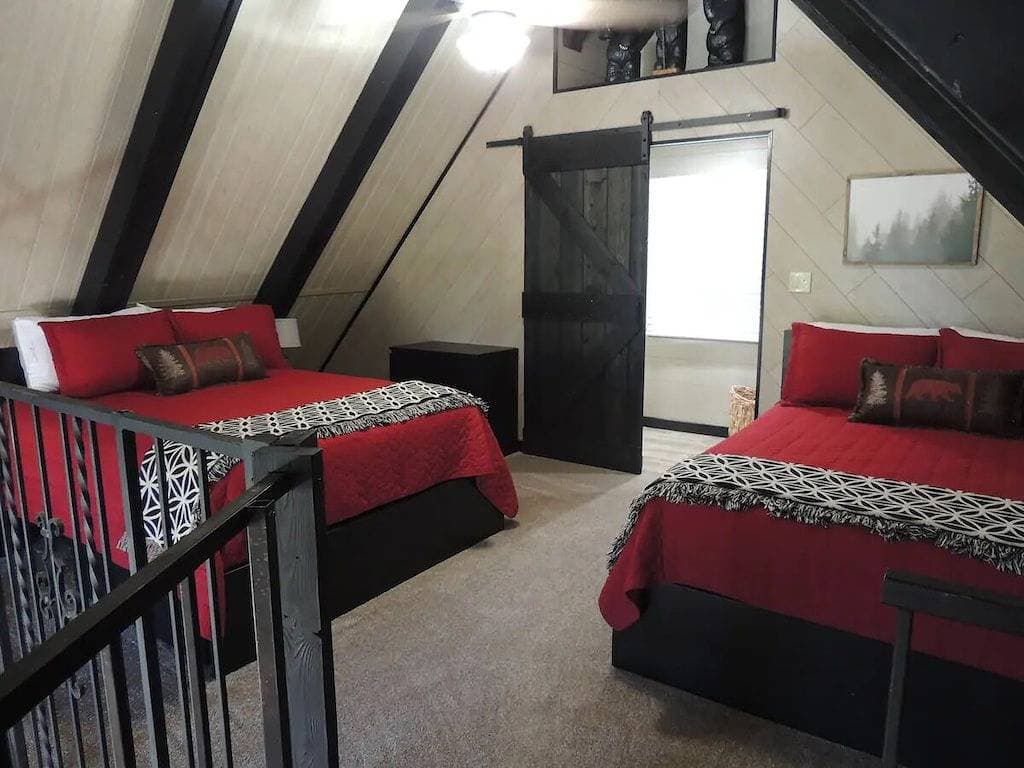 Foto 5 von 37: Cozy🏡Cabin Near⛰Brian Head☀️Zion🌄Bryce Canyon 🏞With📡Wi-Fi 🐶 Pet Friendly