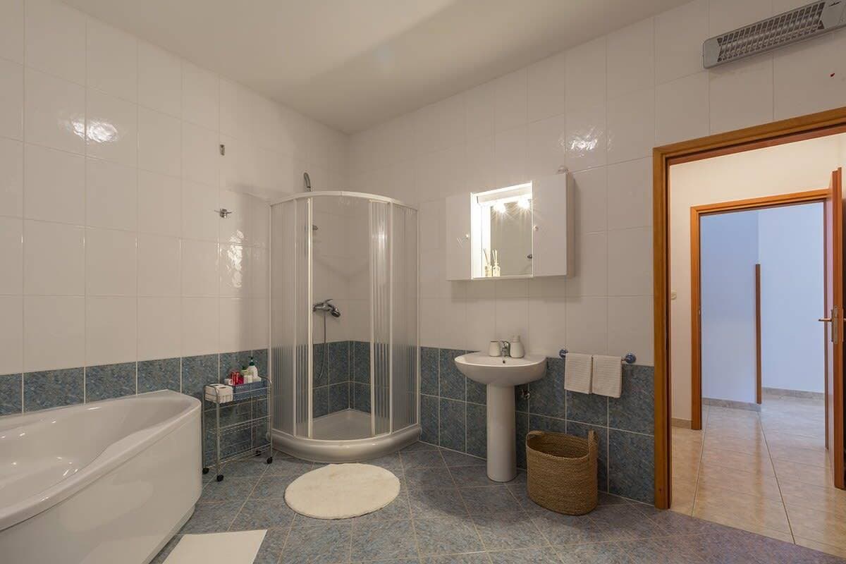Foto 10 von 27: Ferienhaus für 8 Personen mit Garten
