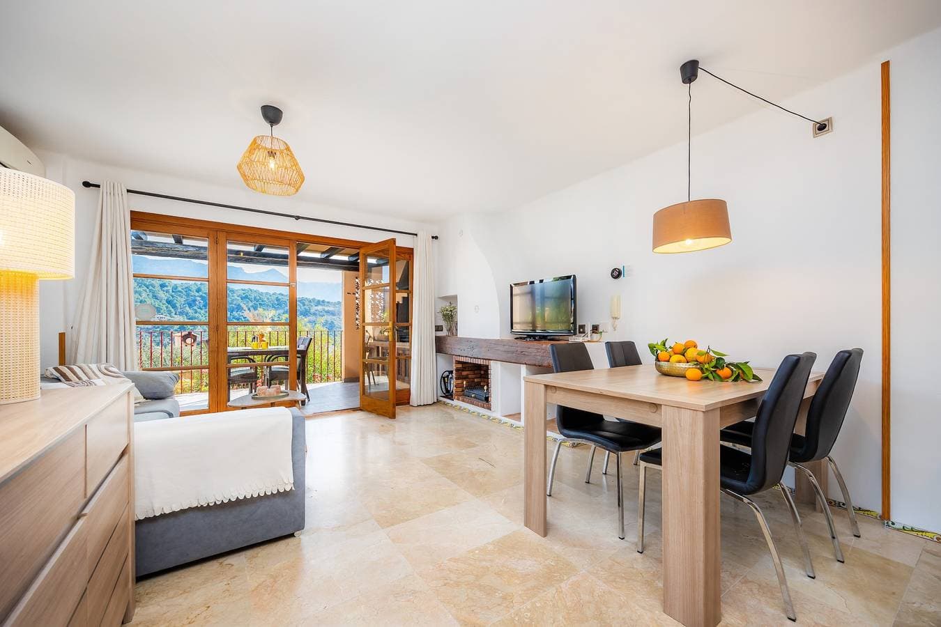 Foto 9 von 39: Renoviert 2026! Klimatisierte Wohnung mit Meerblick, Gemeinschaftspool und WLAN in Port de Sóller