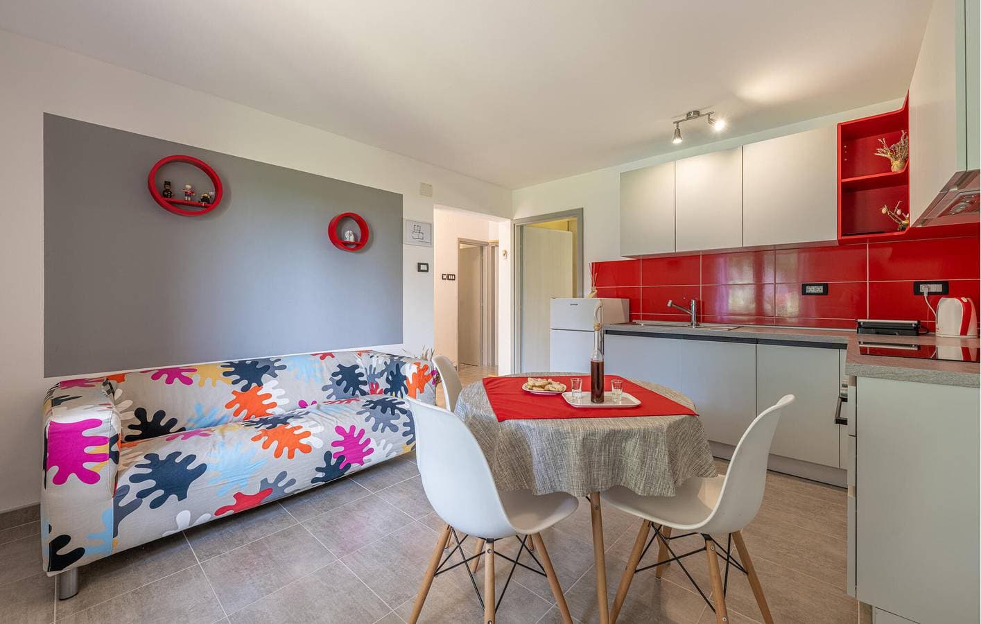 Foto 6 von 28: Gemütliche Ferienwohnung in Pazin mit Terrasse und malerischer Aussicht