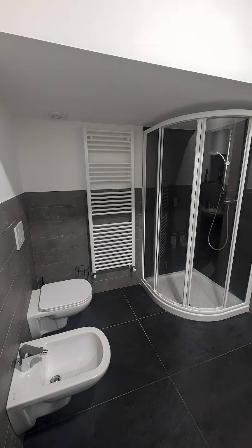 Foto 7 von 10: Ferienwohnung 'Nicla' mit Seeblick, Wi-Fi und Klimaanlage