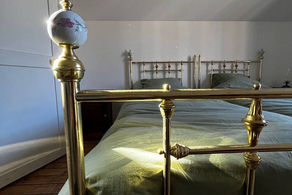 Foto 4 von 30: Charming house with park between the Seine and the Fontainebleau Forest, 30 minutes from Paris