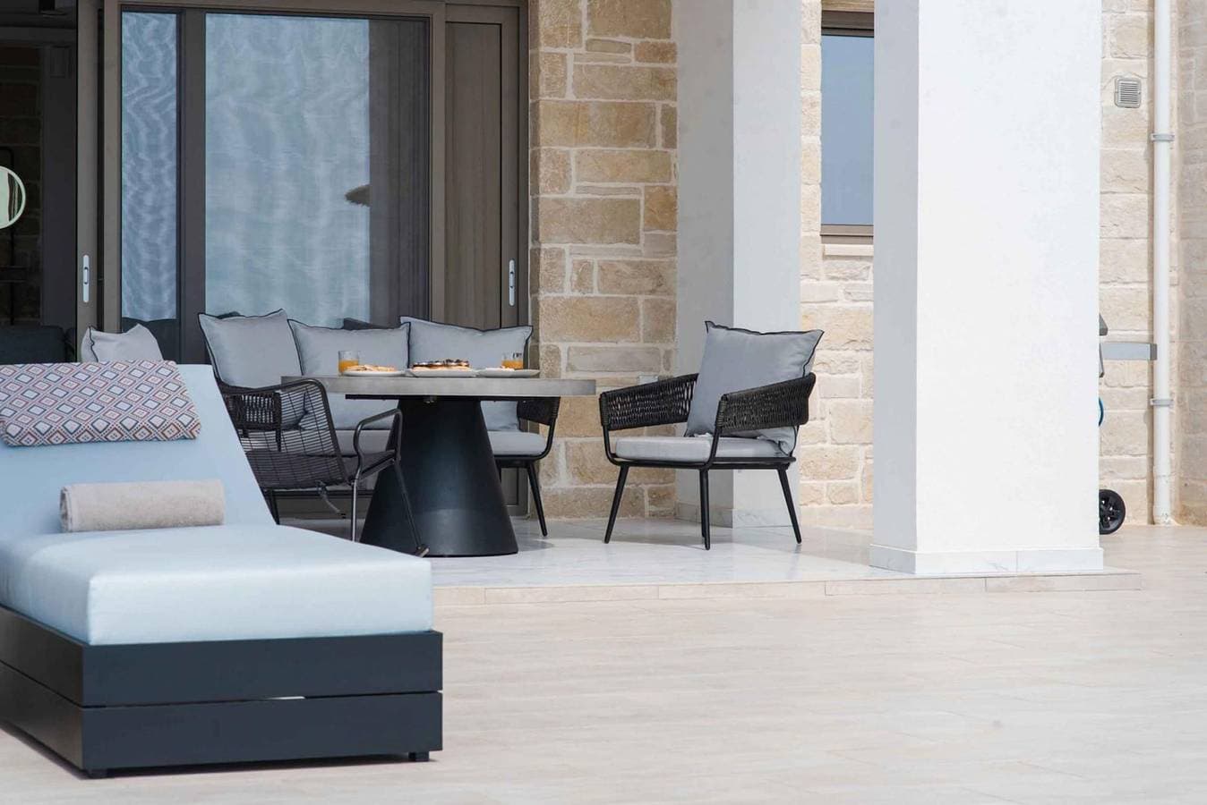 Foto 12 von 73: Villa für 8 Personen mit Garten
