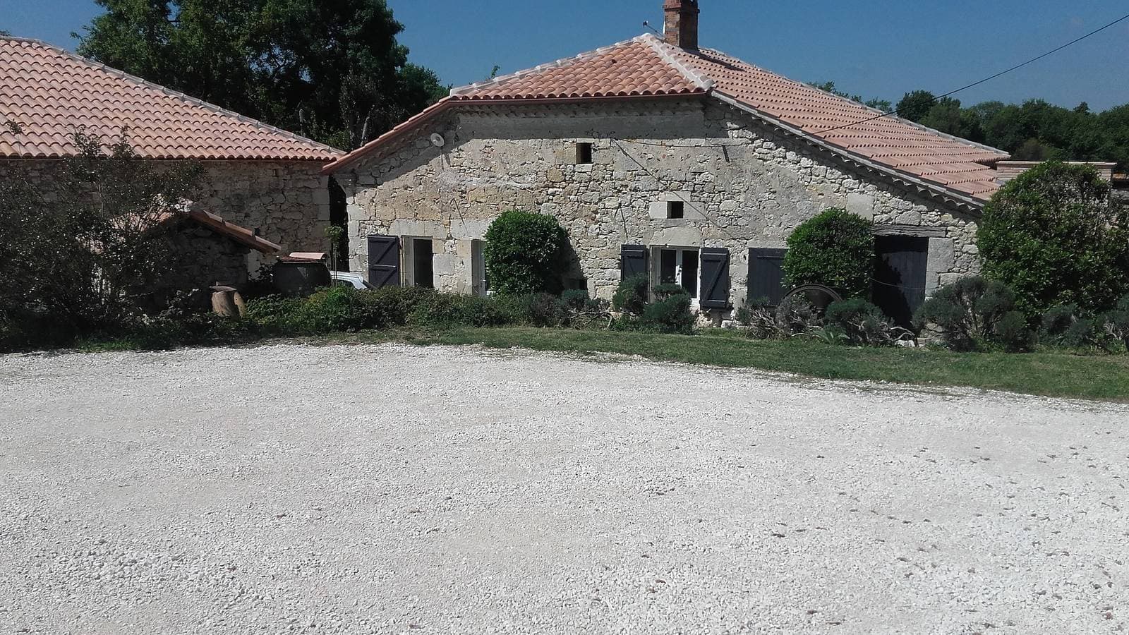 Foto 11 von 23: Ferienhaus auf dem Land mit privater Terrasse, Garten und WLAN