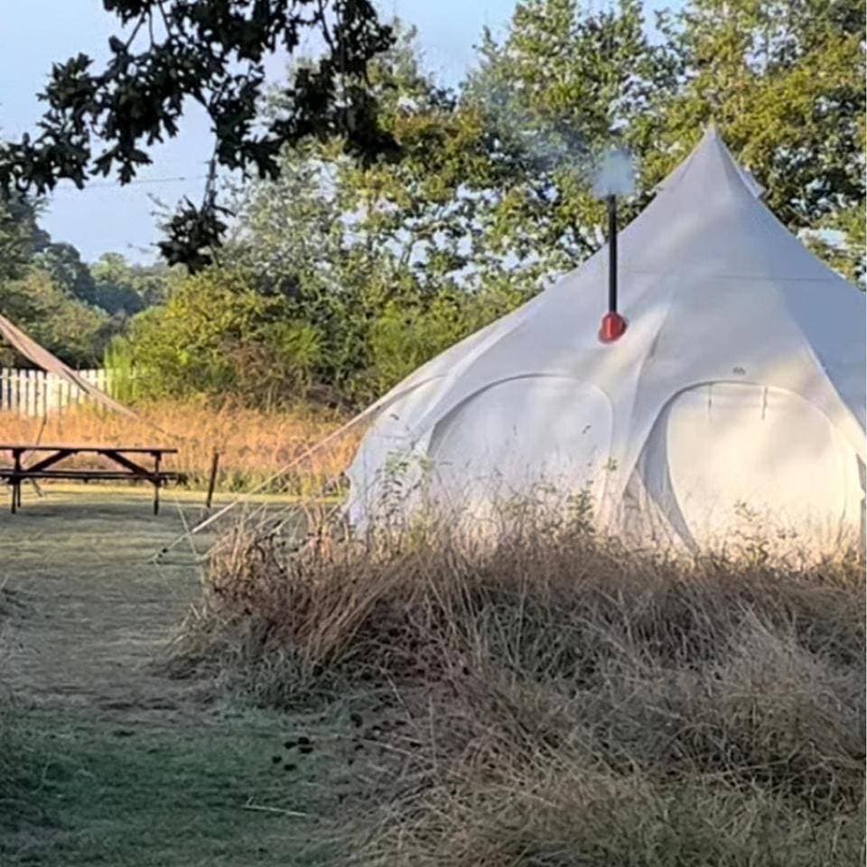 Foto 8 von 26: Tent
