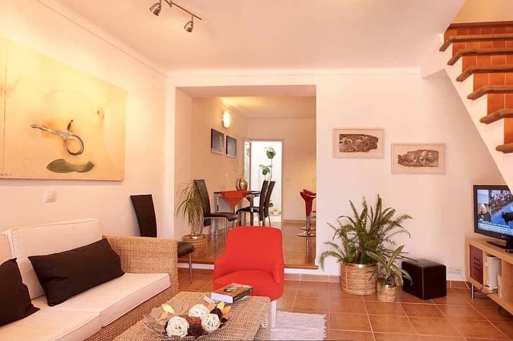 Fabulous situation, townhouse in Pollensa, Gruat. 1