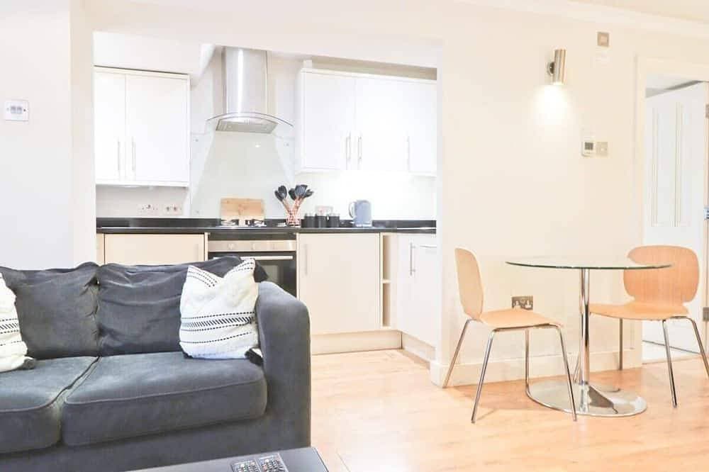 Foto 11 von 12: Modern Studio in Desirable Clifton Area