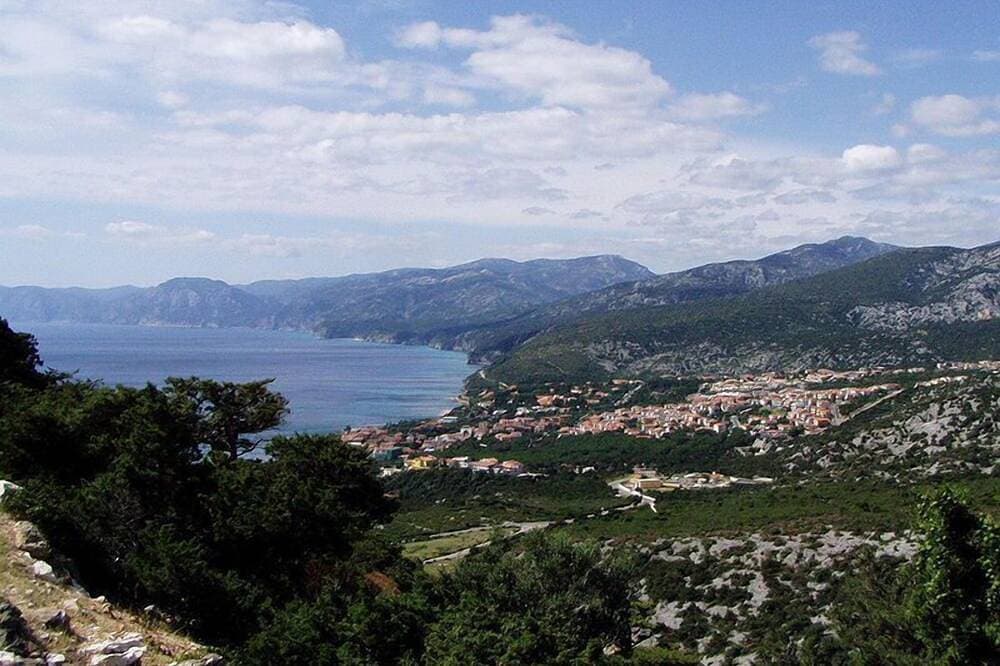 Foto 10 von 18: Sardinien - Cala Gonone (Nu) - Meer und Berge - Apartment für 4 Personen, 80 m vom Meer entfernt, mit herrlicher Sicht auf den Golf