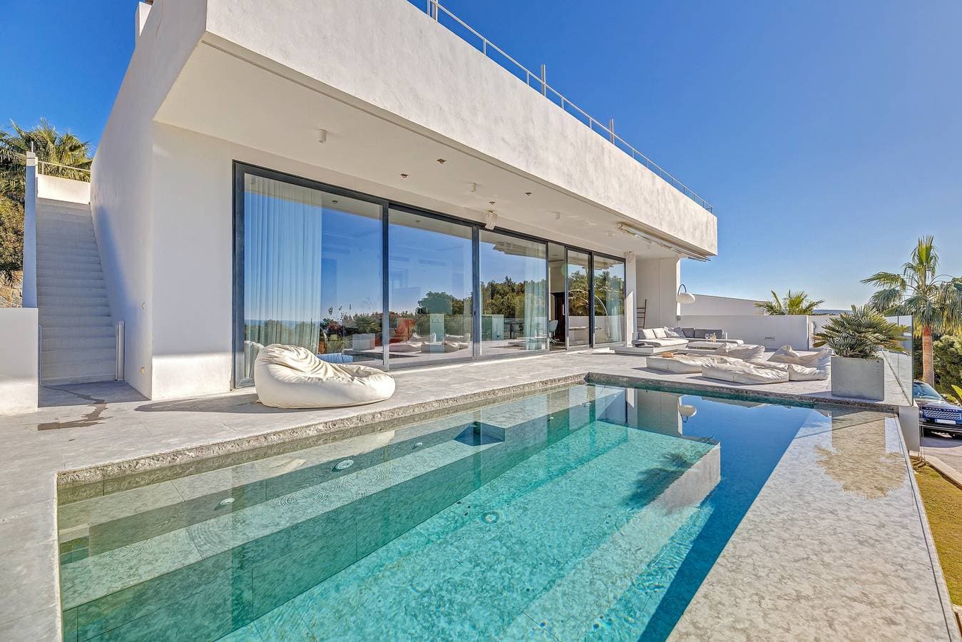 Casa Blanca En Bella Vista 1