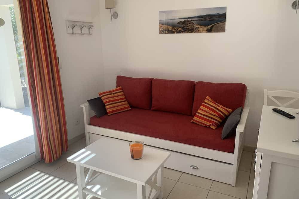 Foto 5 von 18: Villa Proche de L'île Rousse, Lozari, 2 Chambres, 6 Pers, Résidence Avec Piscine