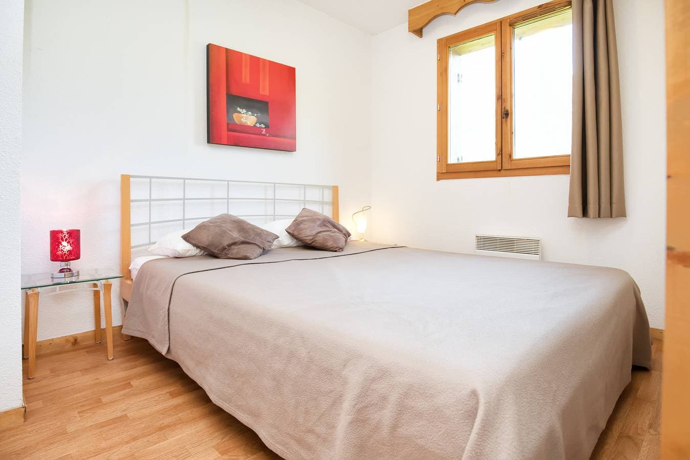 Foto 4 von 17: Hameau 3 203 - Spa & Piscine appartement 4 pers