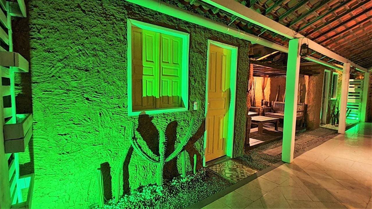 Foto 3 von 78: Vila Aju - Pousada Temática