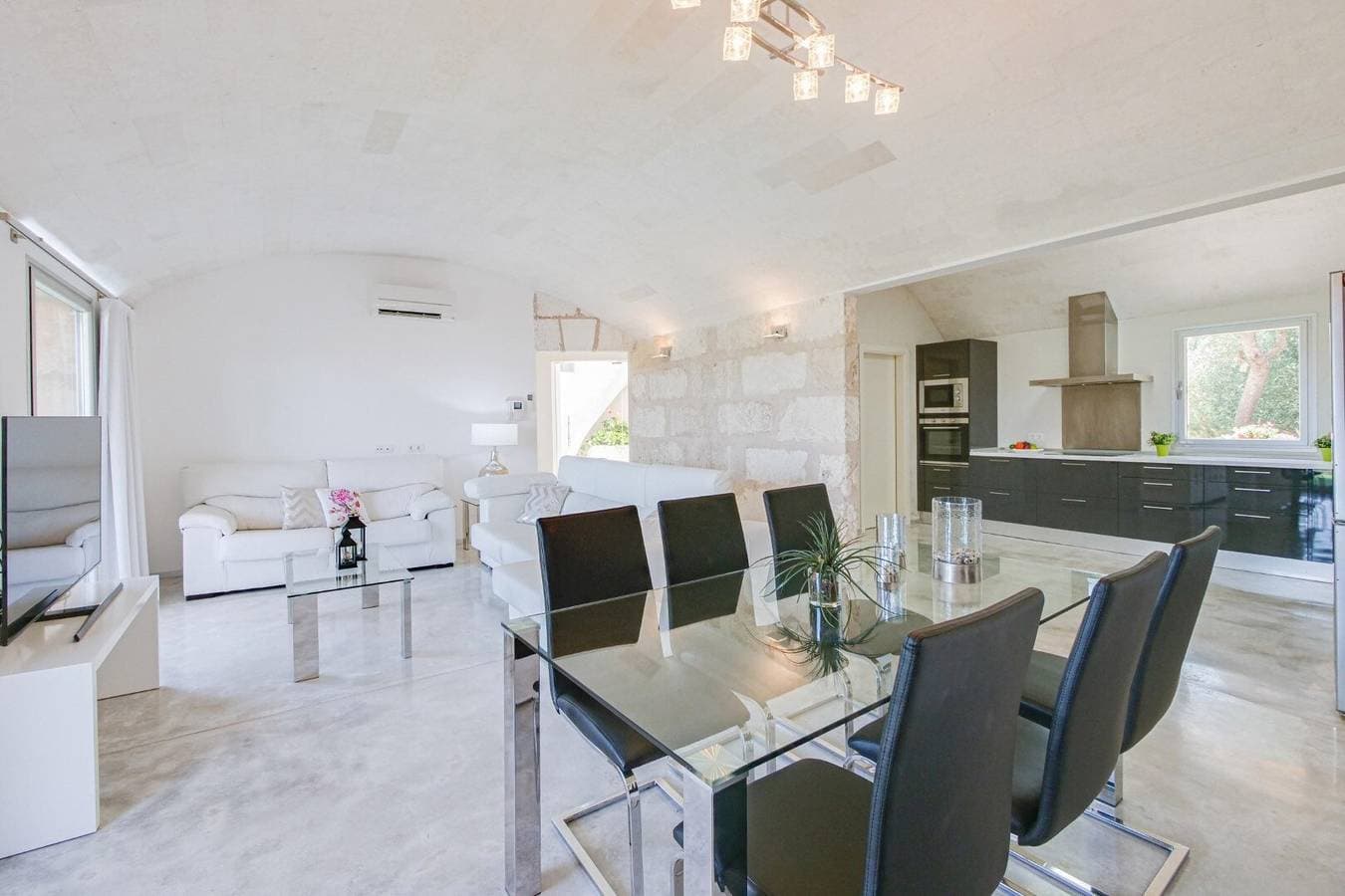 Foto 9 von 39: Ferienhaus „Es Gassons“ mit Pool, WLAN, Klimaanlage, Terrasse und Garten