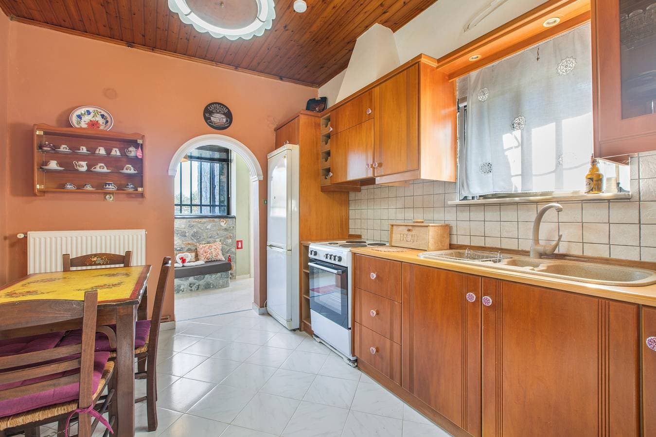 Foto 8 von 36: Steinhaus im Grünen mit privatem Garten, Terrasse & WLAN