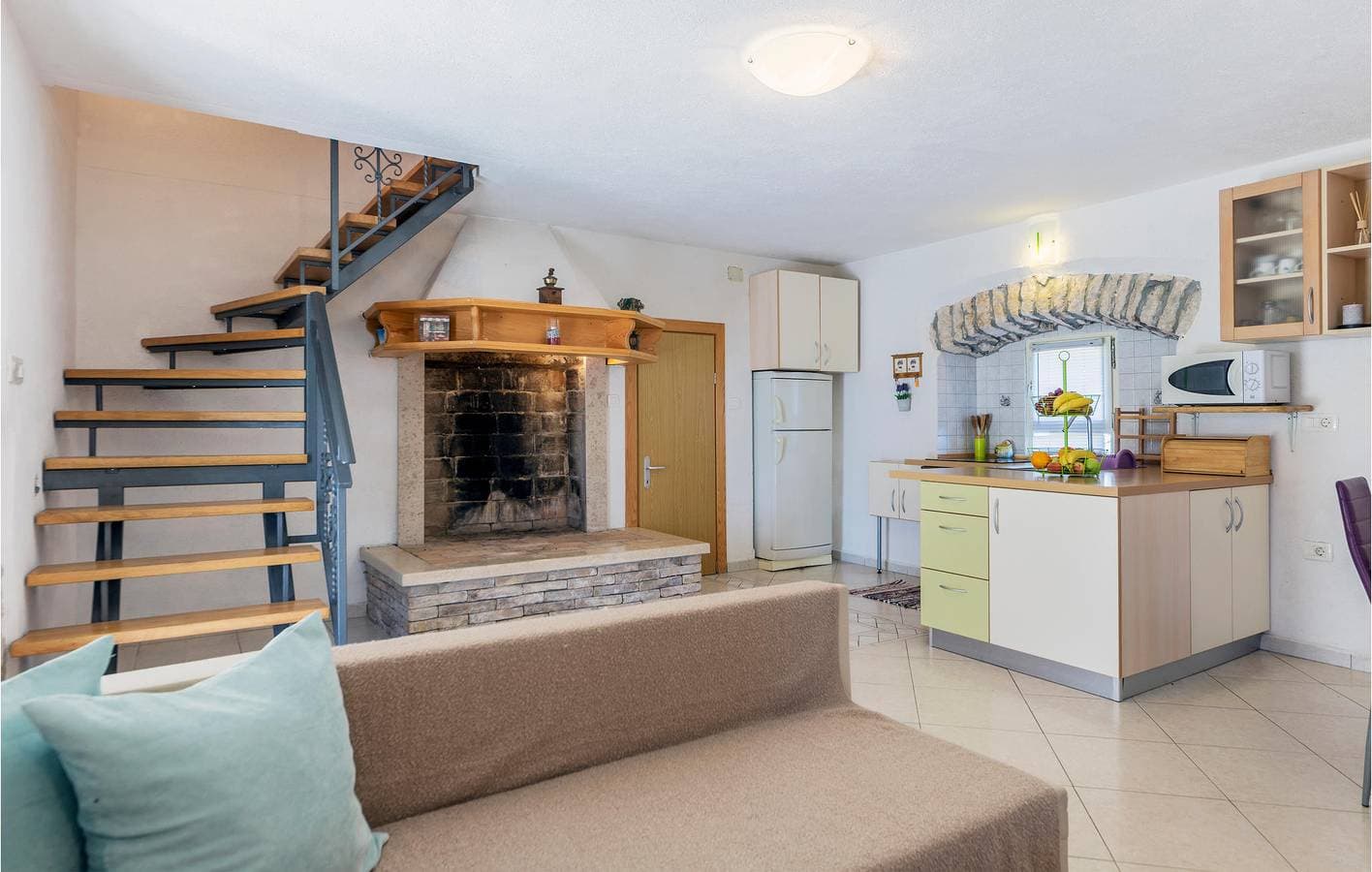 Foto 8 von 44: Gemütliches Apartment mit Meerblick, Terrasse, Parkplatz und WLAN – 2,5 km vom Strand entfernt