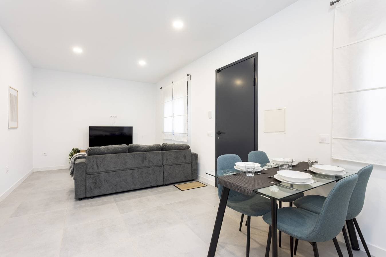 Foto 7 von 37: Ferienwohnung für 4 Personen mit Terrasse