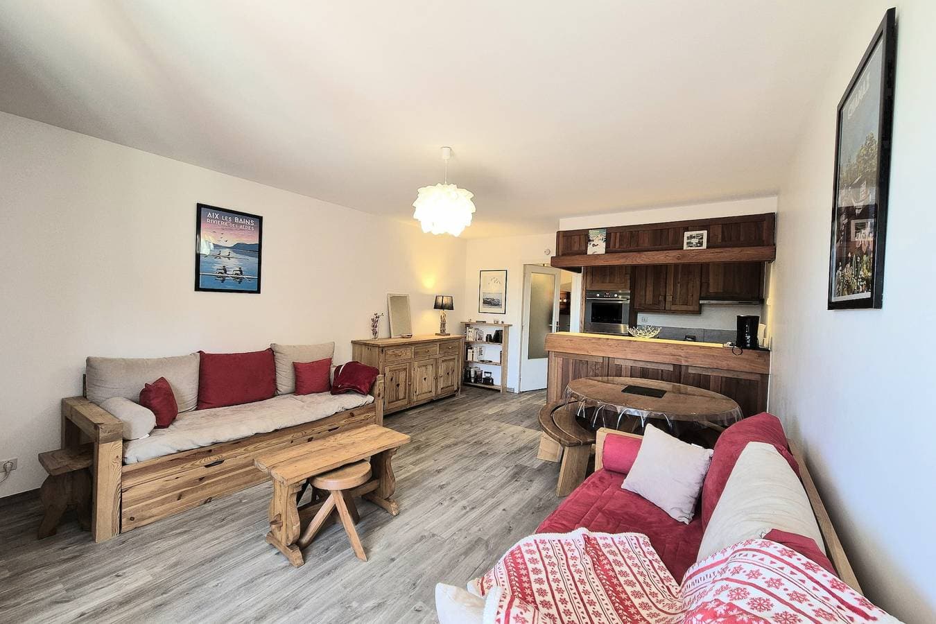 Foto 3 von 22: Ferienwohnung für 4 Personen mit Terrasse