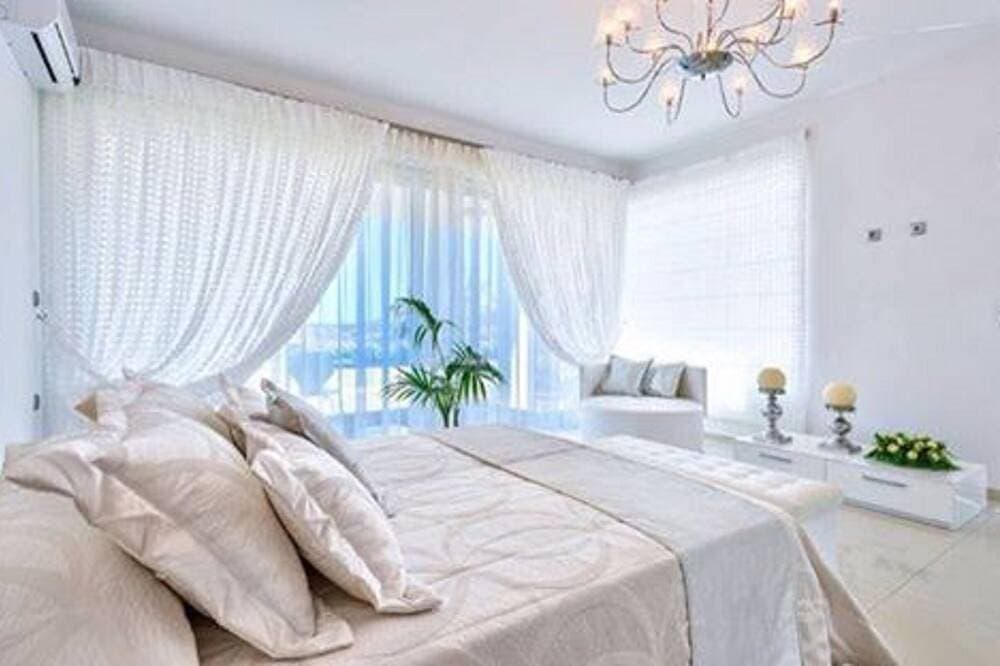 Luxus White Suite (2 Personen) 1