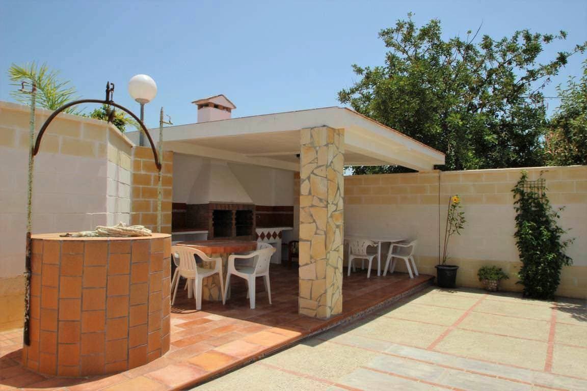 Foto 12 von 13: Privater Pool, nahe des Strandes Fuente del Gallo, Grillterrasse, Wifi  - Casa Eugenia -