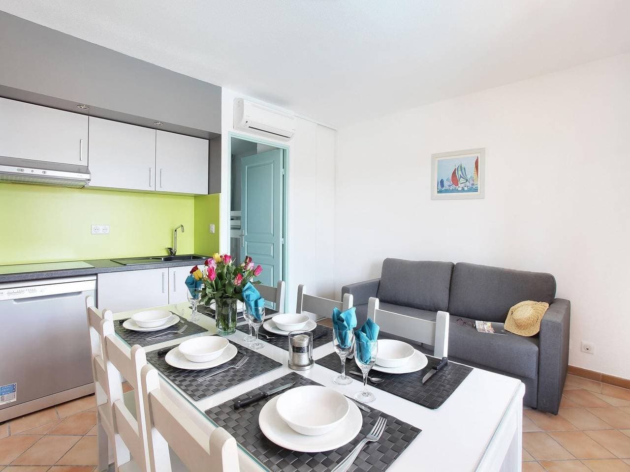 Foto 3 von 36: Wohnung an der Côte d’Azur mit Pools