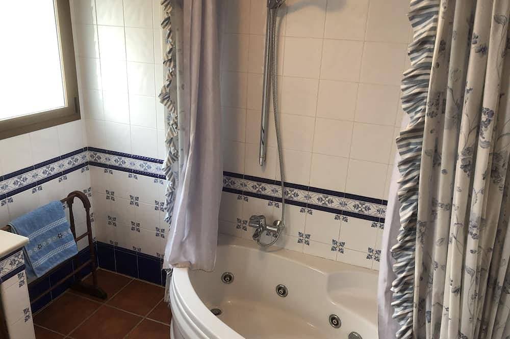 Foto 10 von 30: Privatvilla mit Pool, 4 Gehminuten vom Strand El Faro entfernt, Glasfasernetz