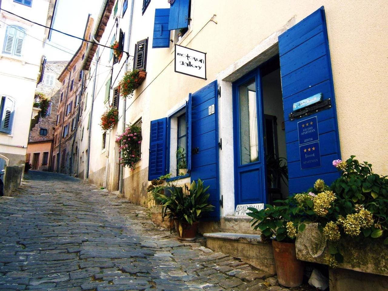 Apartments Galerija Motovun 1