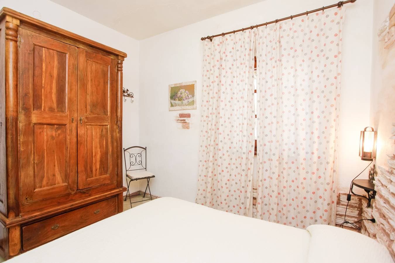 Foto 3 von 25: Ferienhaus "mirtagru Casa dell'Olivastro" mit privater Terrasse und WLAN