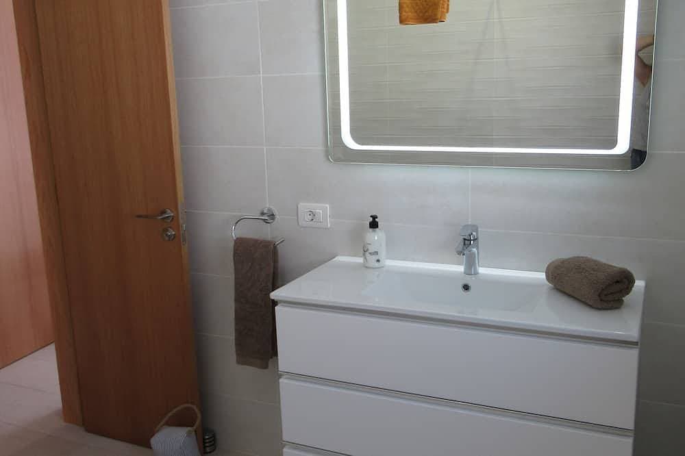 Foto 10 von 30: Herrliche Villa mit privatem, beheizten Swimmingpool,Whirlpool, WLAN kostenlos