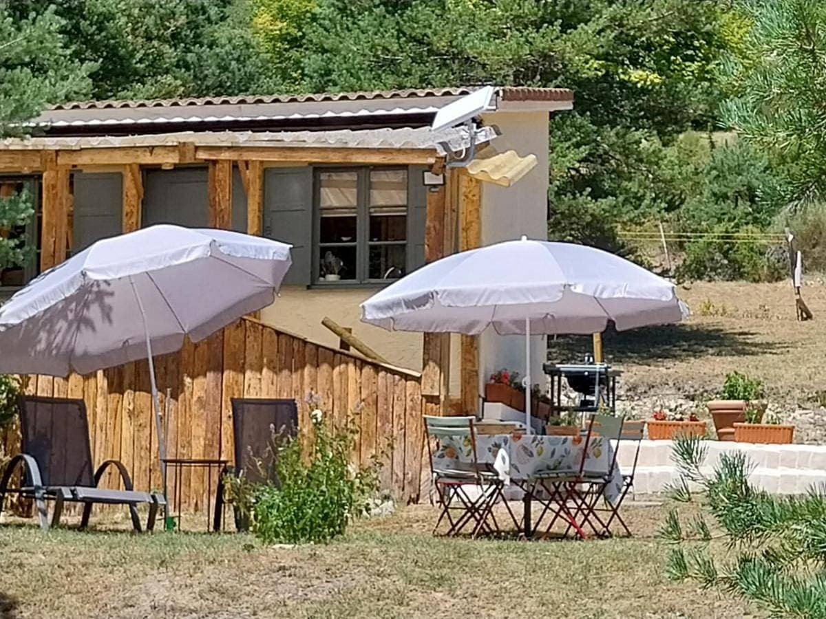 Petit studio dans la prairie 1