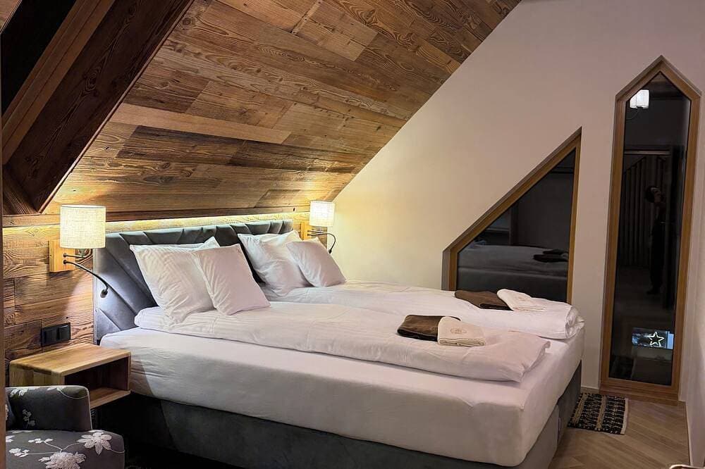 Foto 10 von 28: Izera Potok Teil eines Ensembles aus drei baugleichen Ferienhäusern Izera House