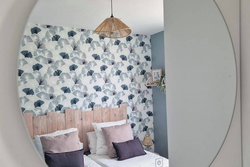 Foto 7 von 30: The house is located 50 meters from the beautiful sandy beach of Denneville.
