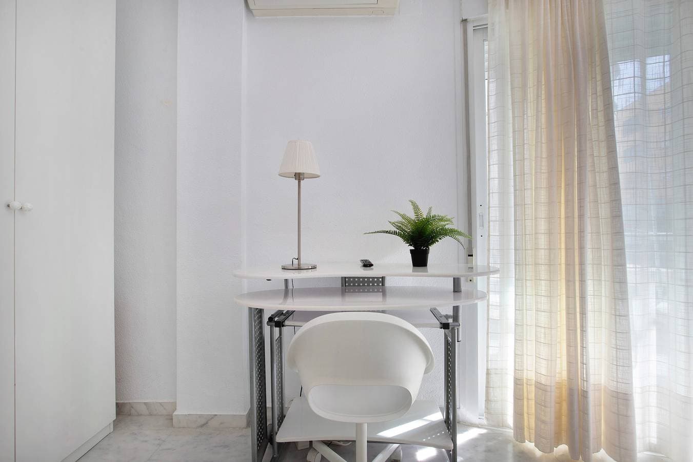 Foto 13 von 24: Ferienwohnung 'Plata Plaza' mit privater Terrasse, WLAN und Klimaanlage