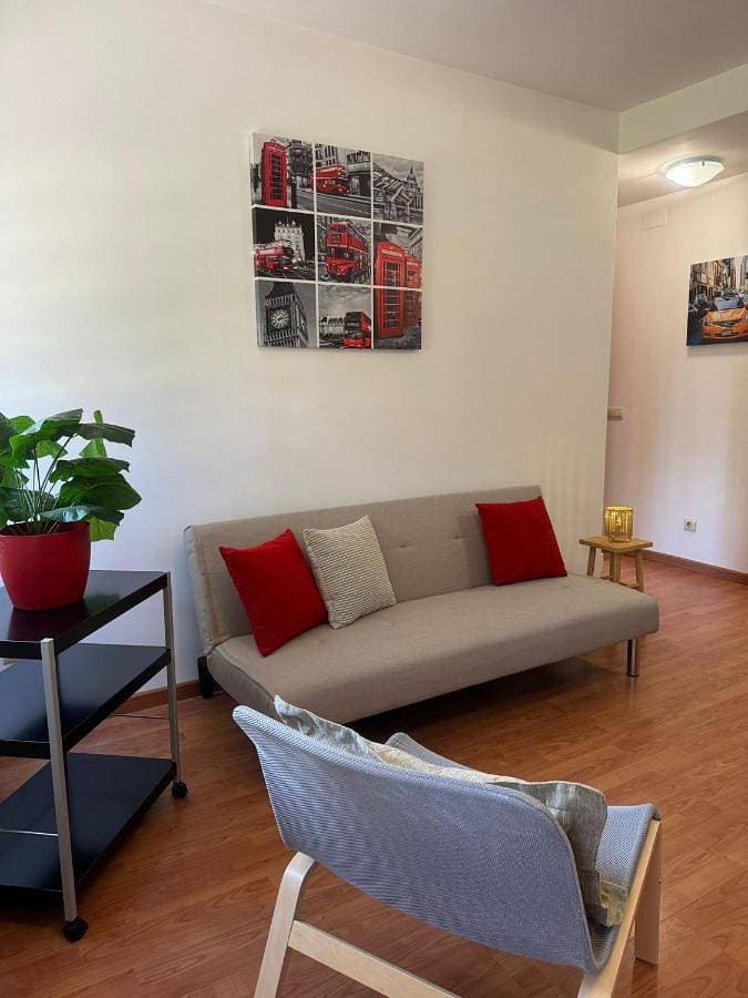 Foto 5 von 15: Two-Bedroom Apartment