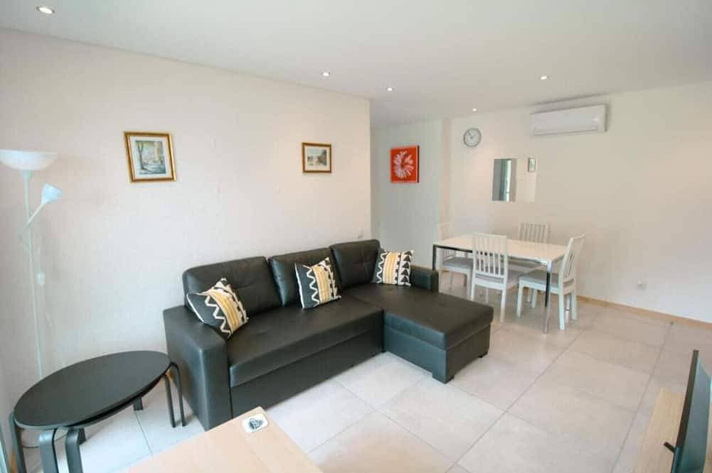 Foto 6 von 20: Superb 2 Bedroom Apt with Roof Top Pool,  Falesia