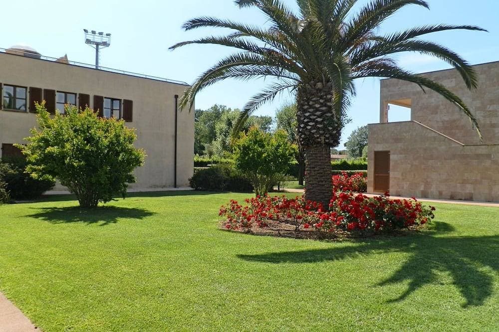 Foto 4 von 19: Cosmopolitan Golf