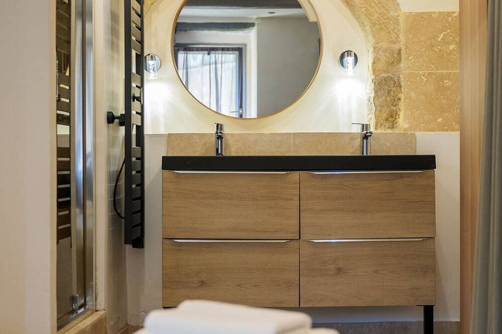 Foto 6 von 27: La Fontaine – Peaceful retreat in medieval Tourrettes-sur-Loup